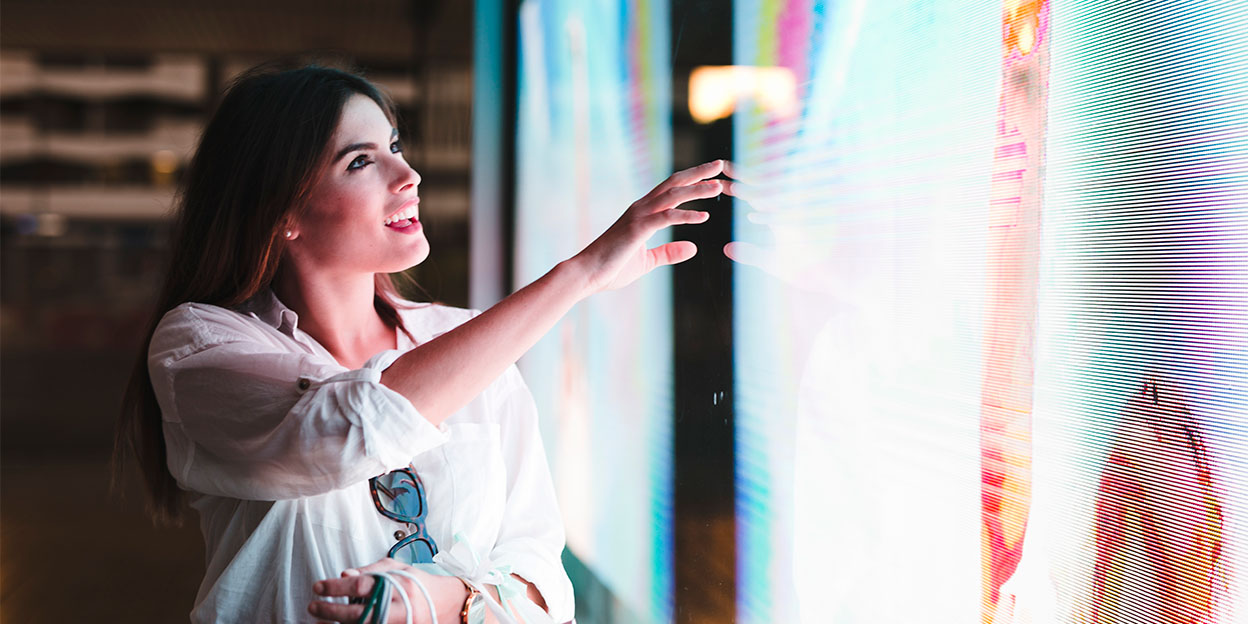 Interactive Design: Creating Memorable Experiential and Digital Experiences